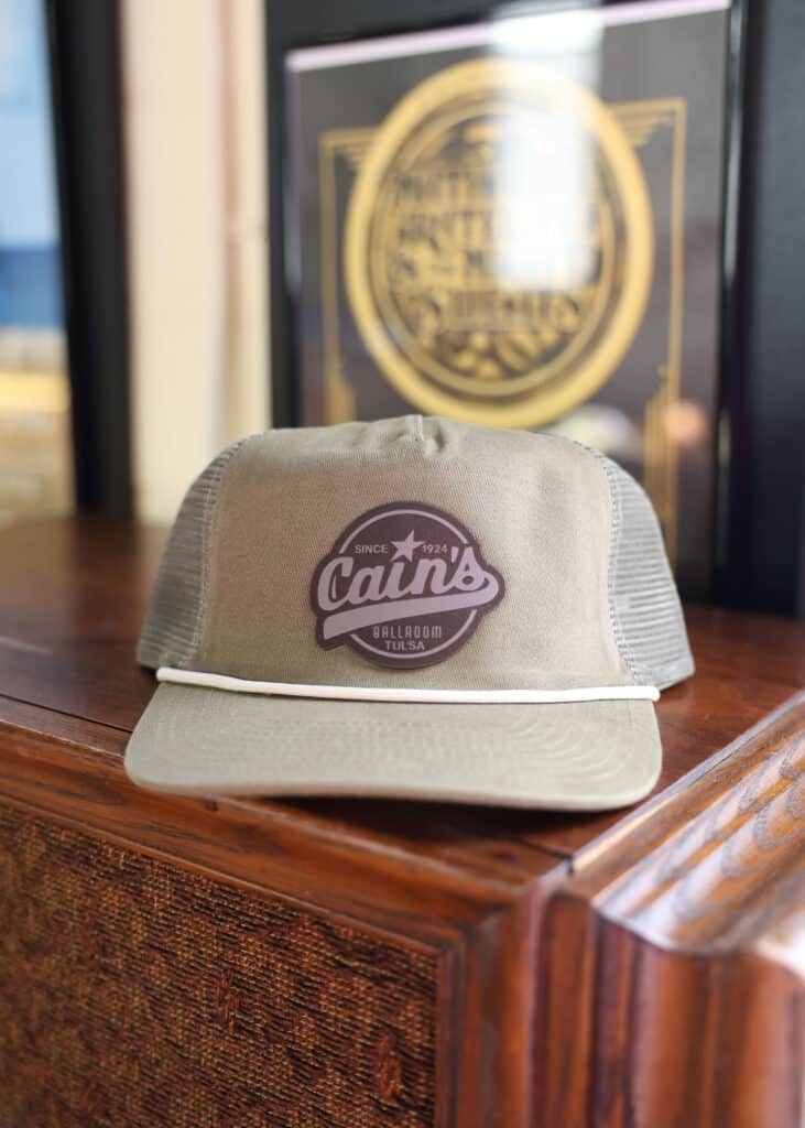 tan hat